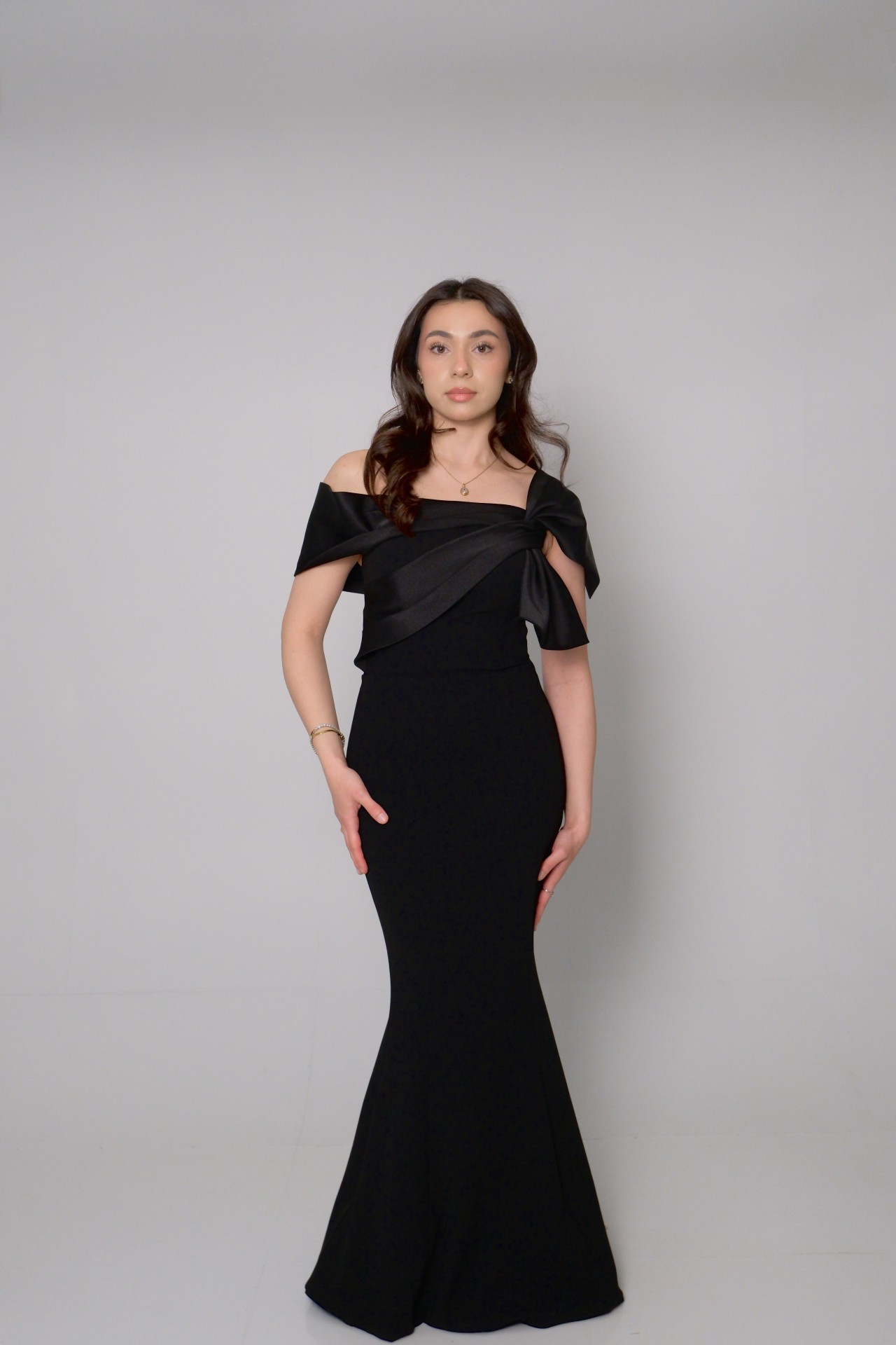 Zeymera black front