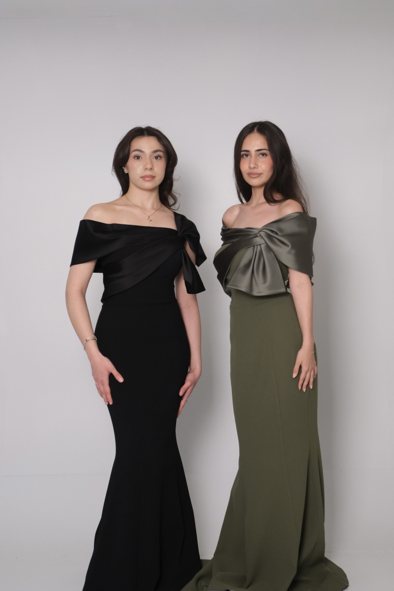 Zeymera beide kleuren front